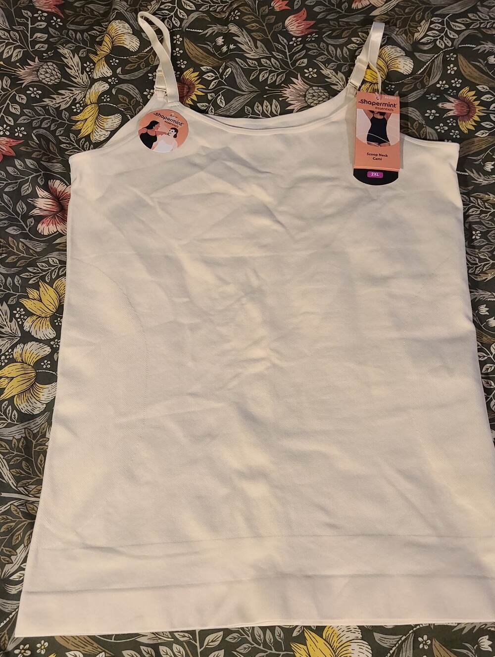 Shapermint Scoop Neck Cami